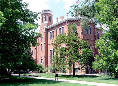 Professor files discrimination lawsuit against CU Boulder